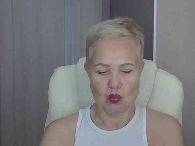 MadamMadam webcam