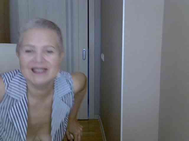 MadamMadam webcam