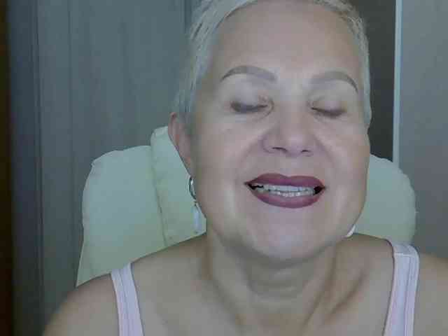 IFannyLove Sex Cam Show