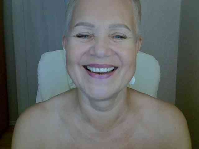 MadamMadam webcam