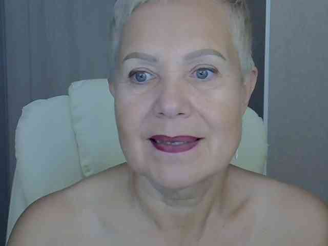 MadamMadam webcam