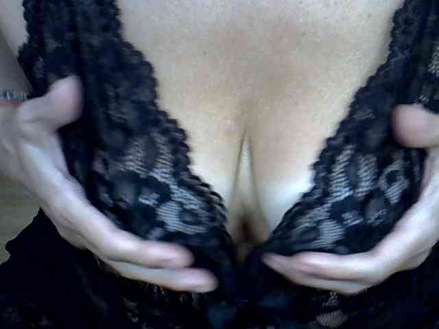 MadamMadam webcam