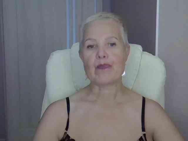 IFannyLove Sex Cam Show