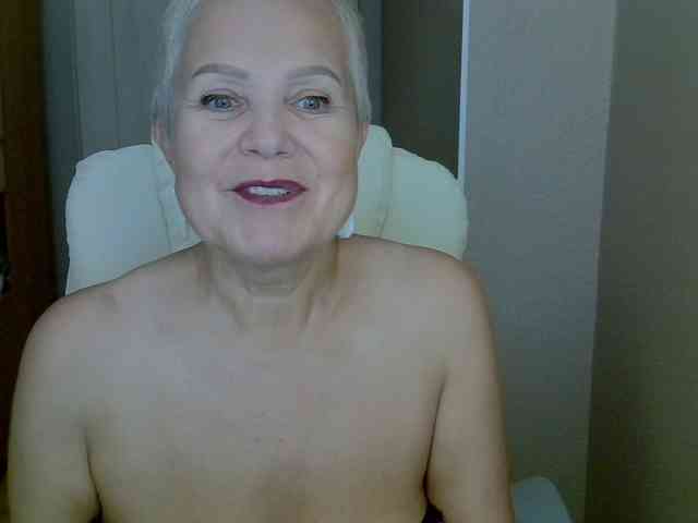 MadamMadam webcam