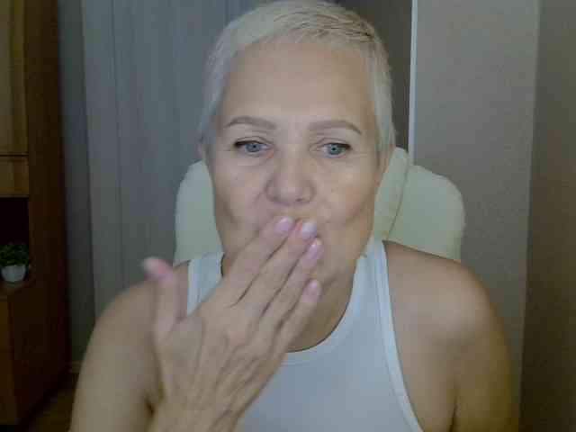 MadamMadam webcam