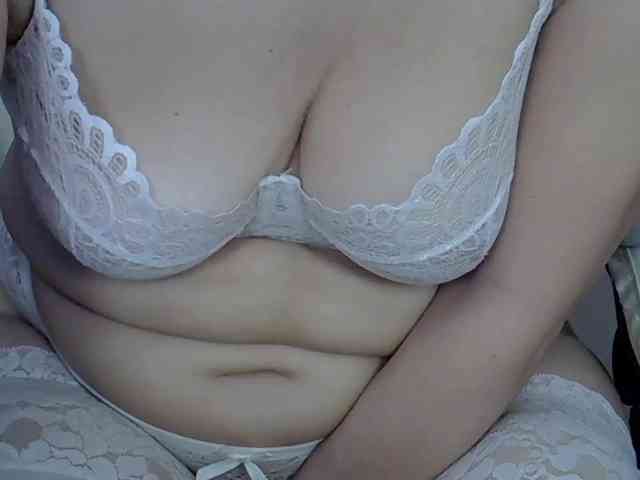 IFannyLove Live Webcam on BongaCams