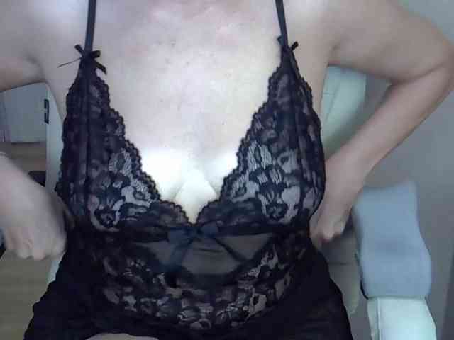 MadamMadam webcam
