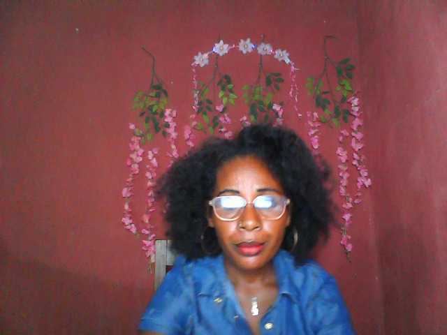 TessaLady live cam on BongaCams