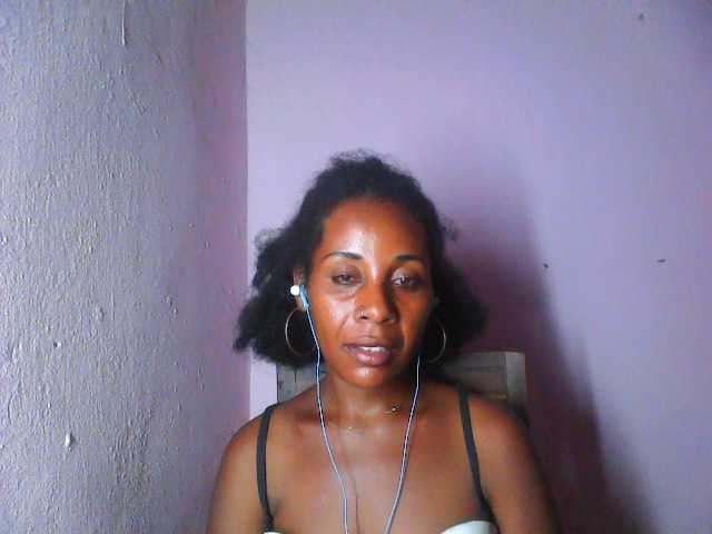 TessaLady live cam preview
