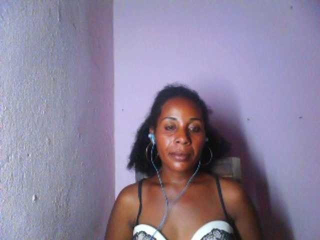 TessaLady live cam preview