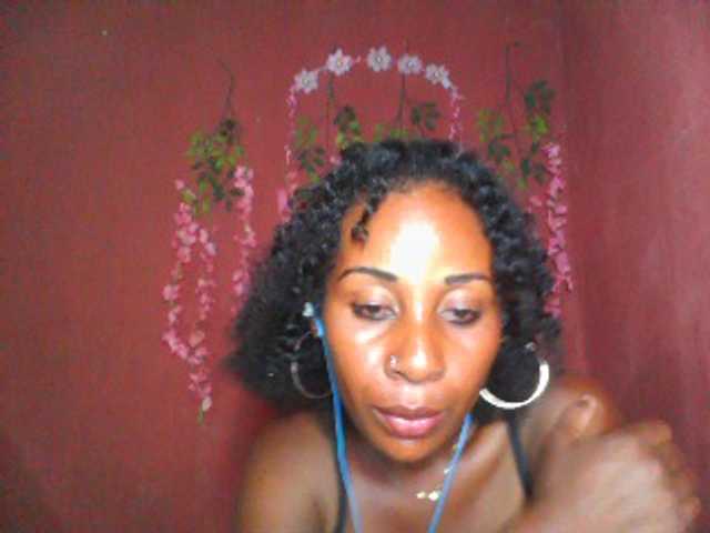 TessaLady live cam on BongaCams