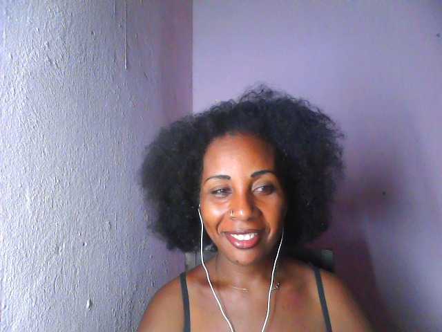 TessaLady live cam preview