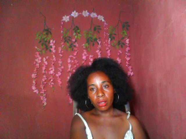 TessaLady — live female cam