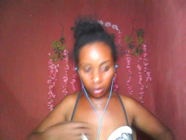 TessaLady live cam preview