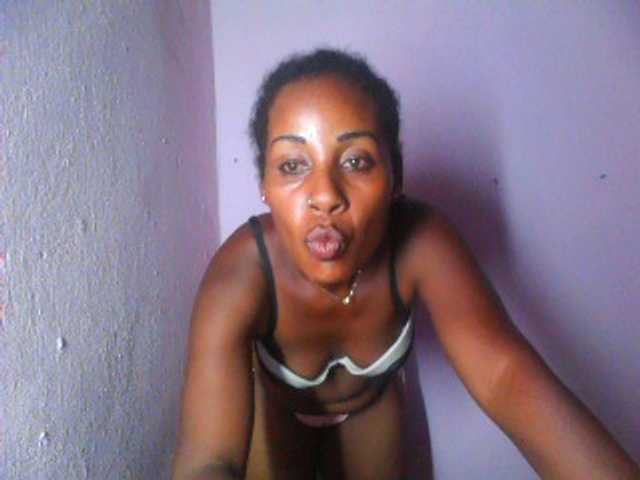 TessaLady live cam preview