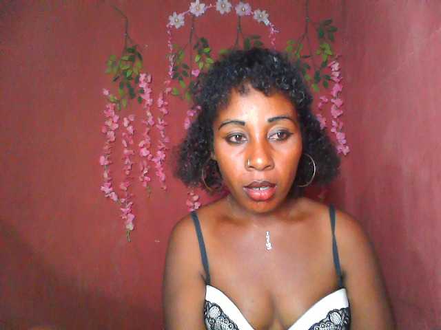 TessaLady live cam on BongaCams
