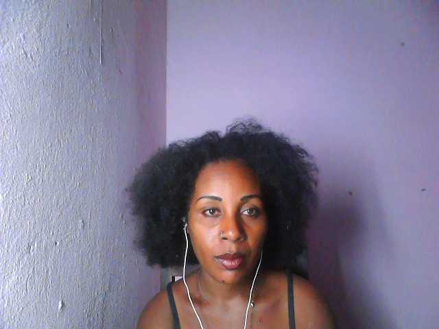 TessaLady live cam preview
