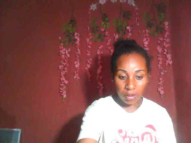 TessaLady webcam