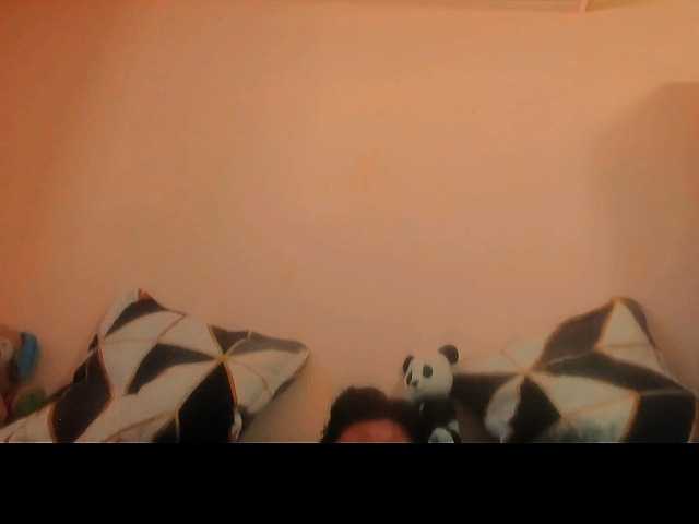 hotyyalisson live webcam show