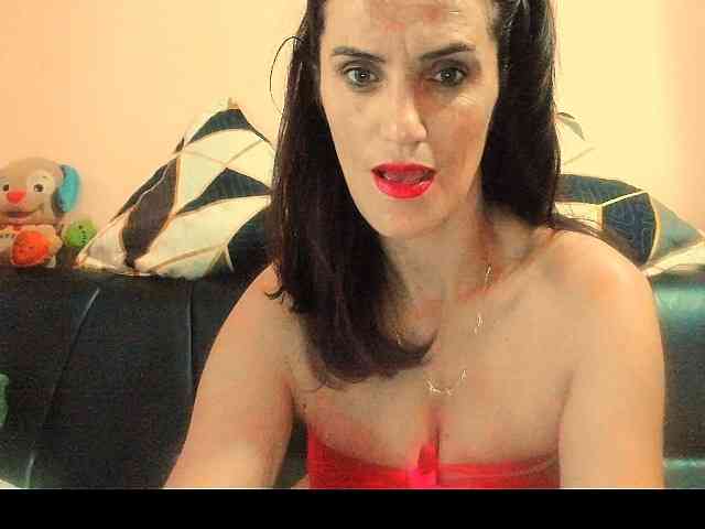 hotyyalisson webcam