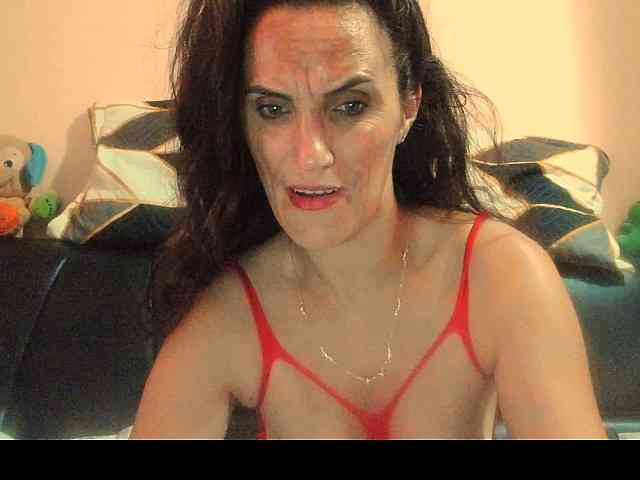 hotyyalisson webcam