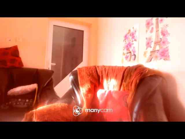 hotyyalisson webcam