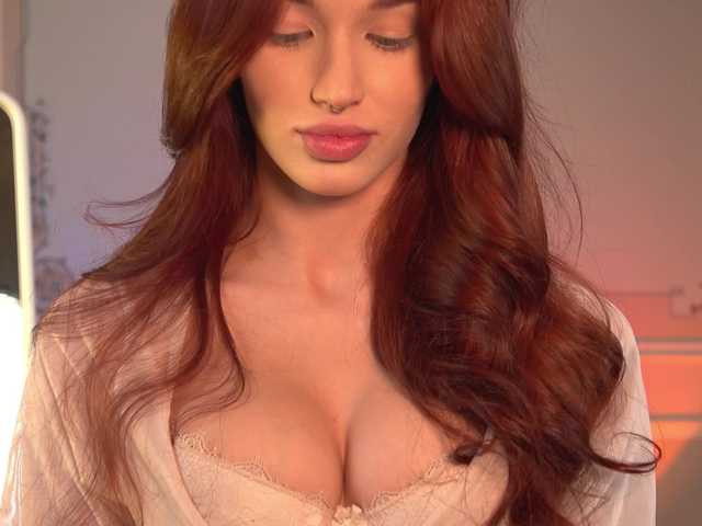 happywhores's BongaCams show and profile