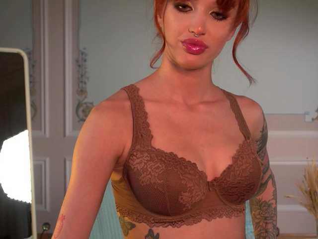 happywhores live cam on BongaCams