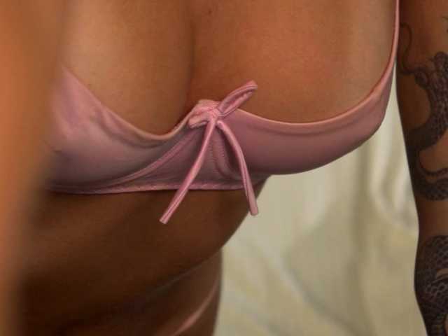 happywhores live webcam show