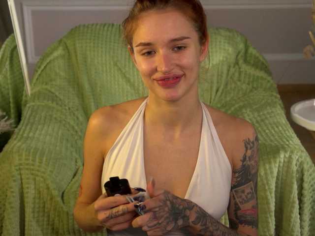 happywhores live cam on BongaCams