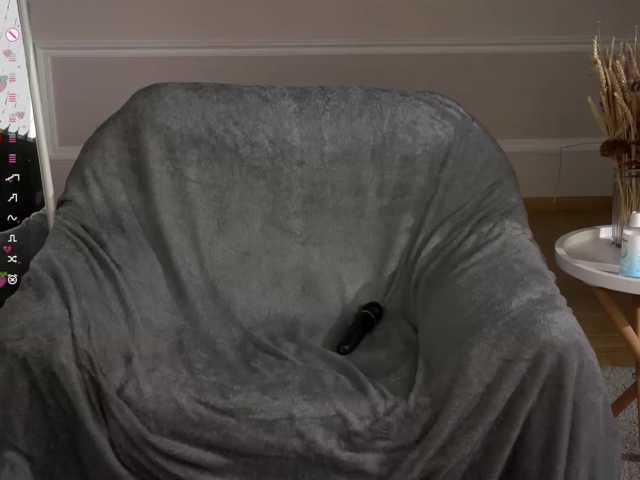 happywhores, live now on BongaCams