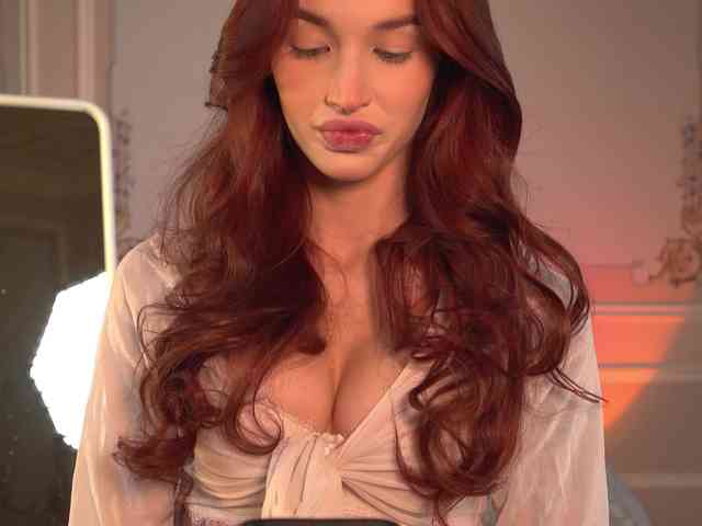 happywhores Live Webcam on BongaCams