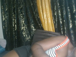 Sexxy-pretty24's Live Webcam