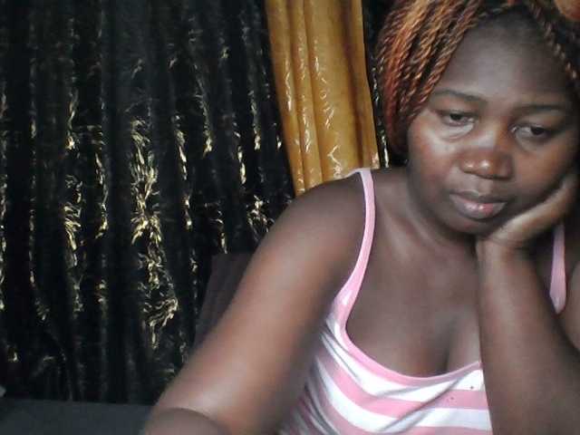 Sexxy-pretty24 live cam on BongaCams