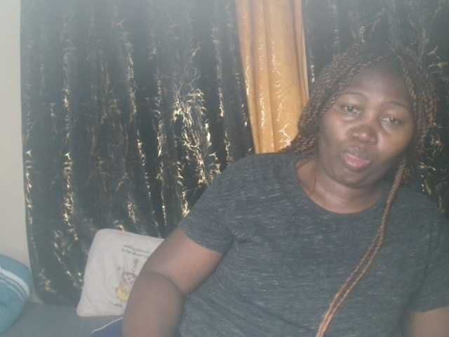 Sexxy-pretty24 live cam on BongaCams