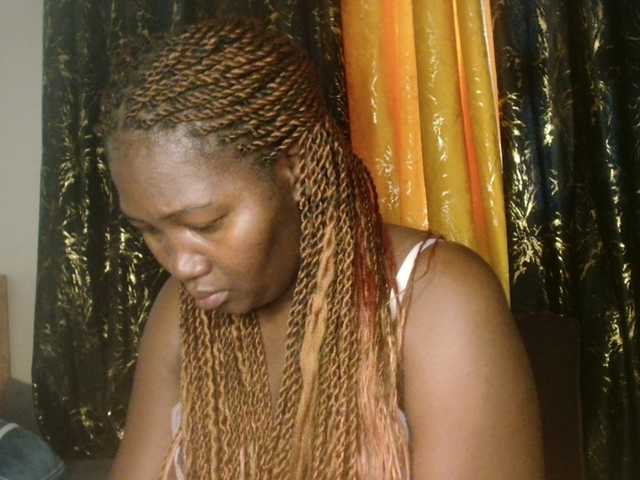 Sexxy-pretty24's BongaCams show and profile