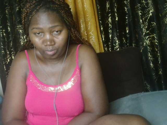 Sexxy-pretty24 webcam