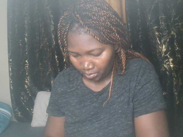 Sexxy-pretty24 live cam on BongaCams