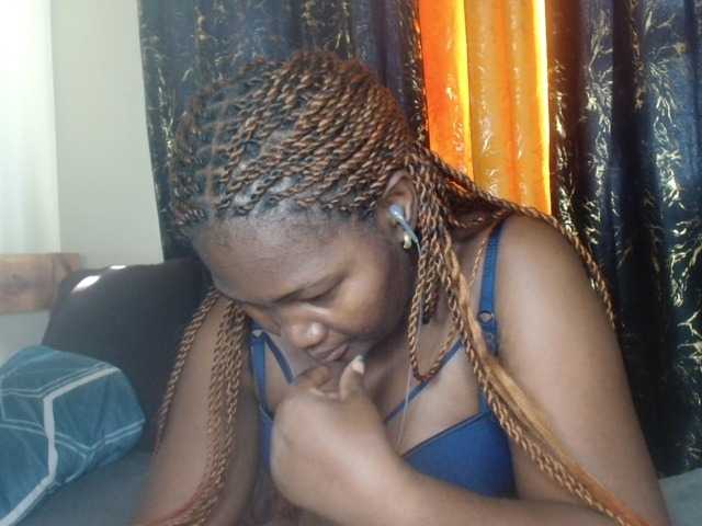 Sexxy-pretty24's BongaCams show and profile