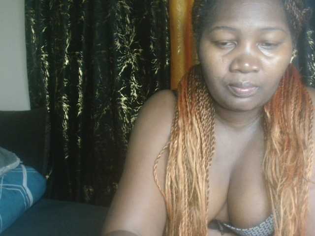 Sexxy-pretty24 live cam on BongaCams