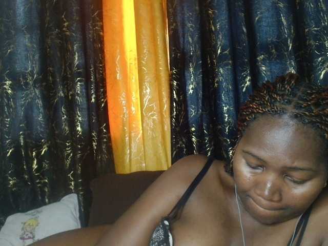 Sexxy-pretty24's BongaCams show and profile