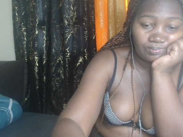 Sexxy-pretty24 live cam on BongaCams