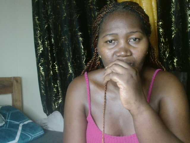 Sexxy-pretty24's BongaCams show and profile