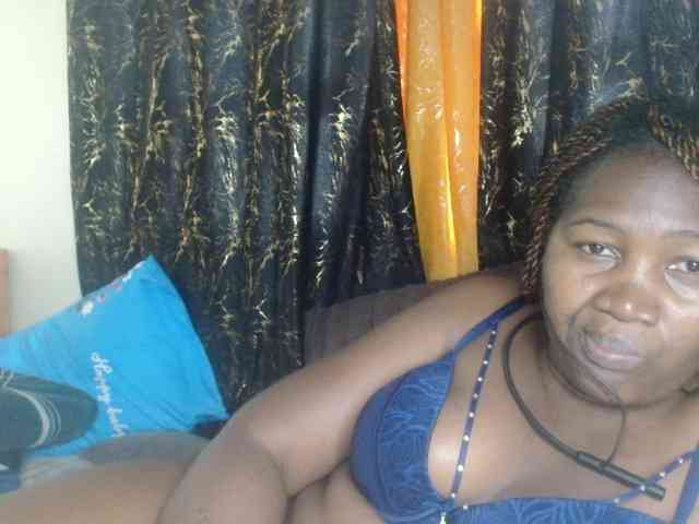 Sexxy-pretty24 webcam