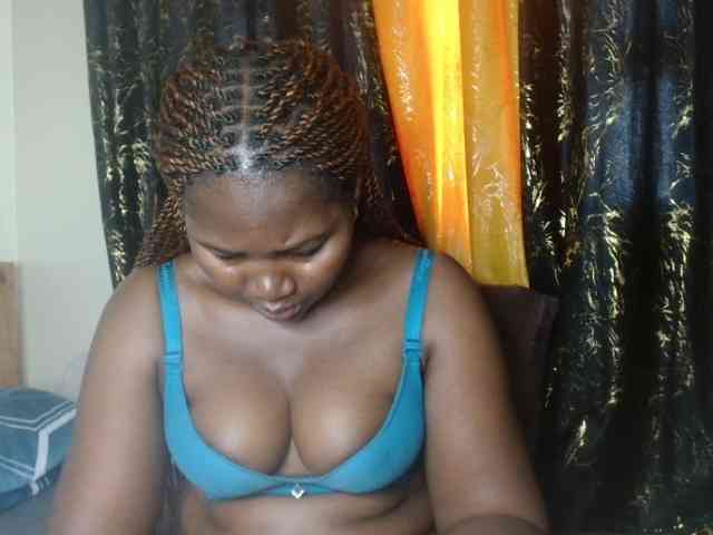 Sexxy-pretty24 webcam