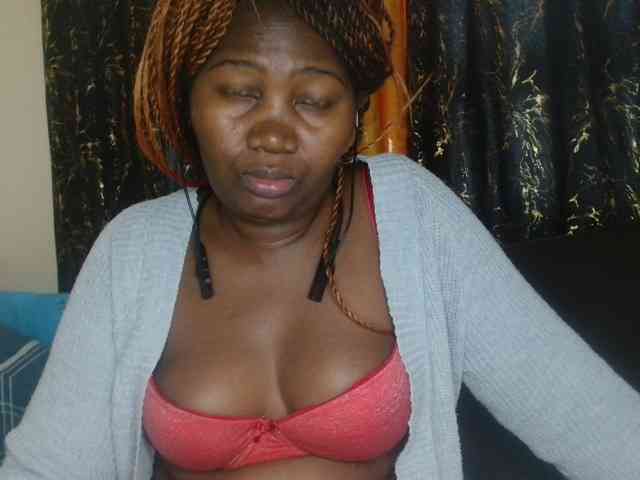 Sexxy-pretty24 webcam