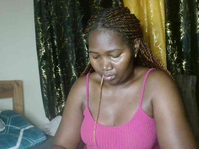 Sexxy-pretty24 webcam