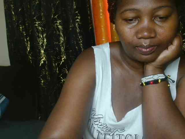 Sexxy-pretty24 webcam
