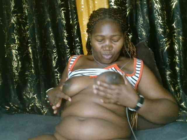 Sexxy-pretty24 webcam