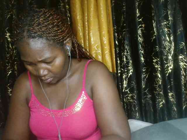 Sexxy-pretty24 webcam